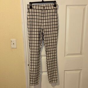 Hollister Black and White Plaid Pants size Small